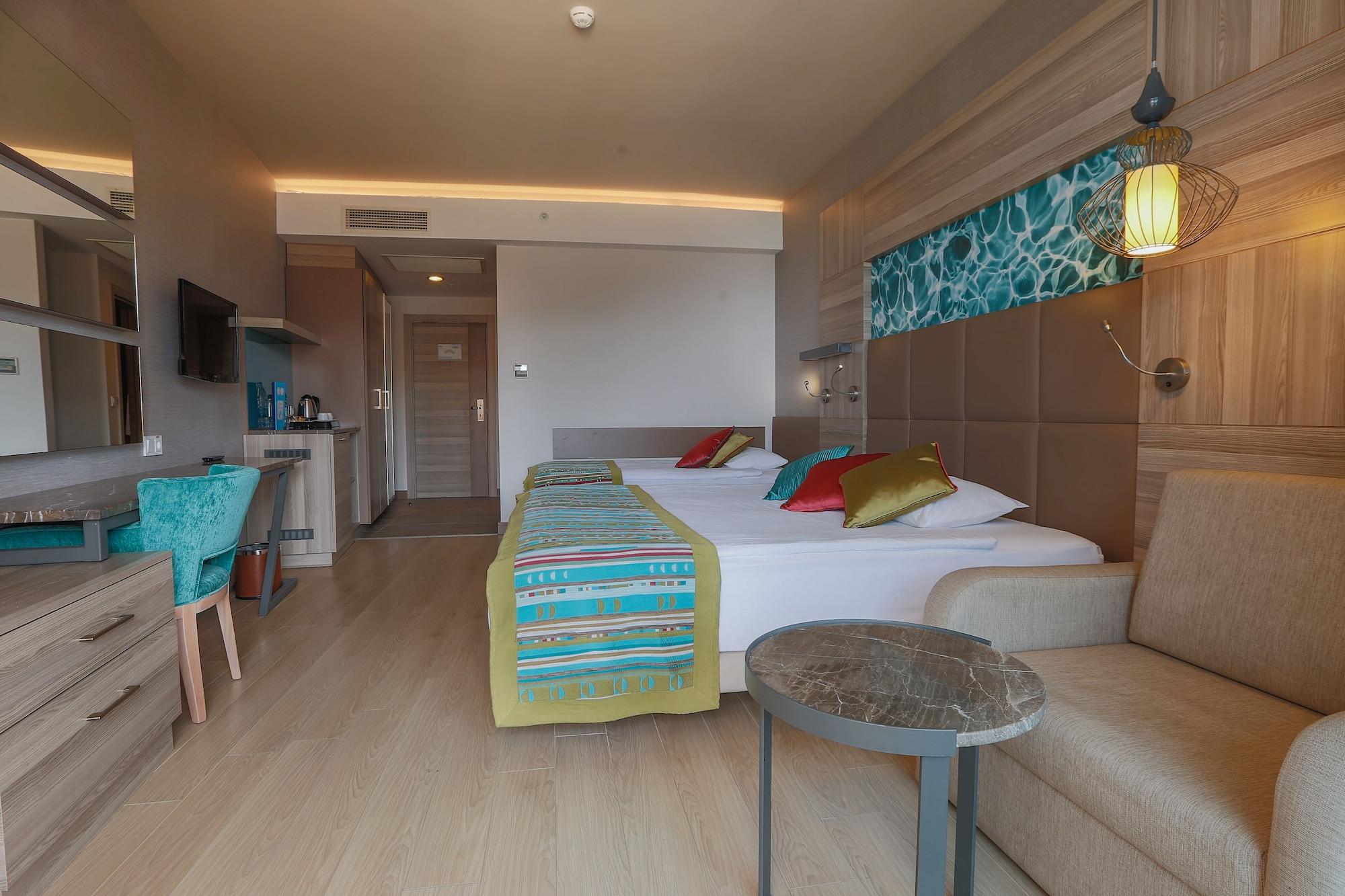 Long Beach Harmony Hotel Turkler Екстериор снимка